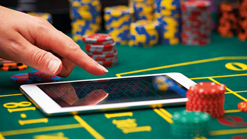Earn huge cash with sports betting online